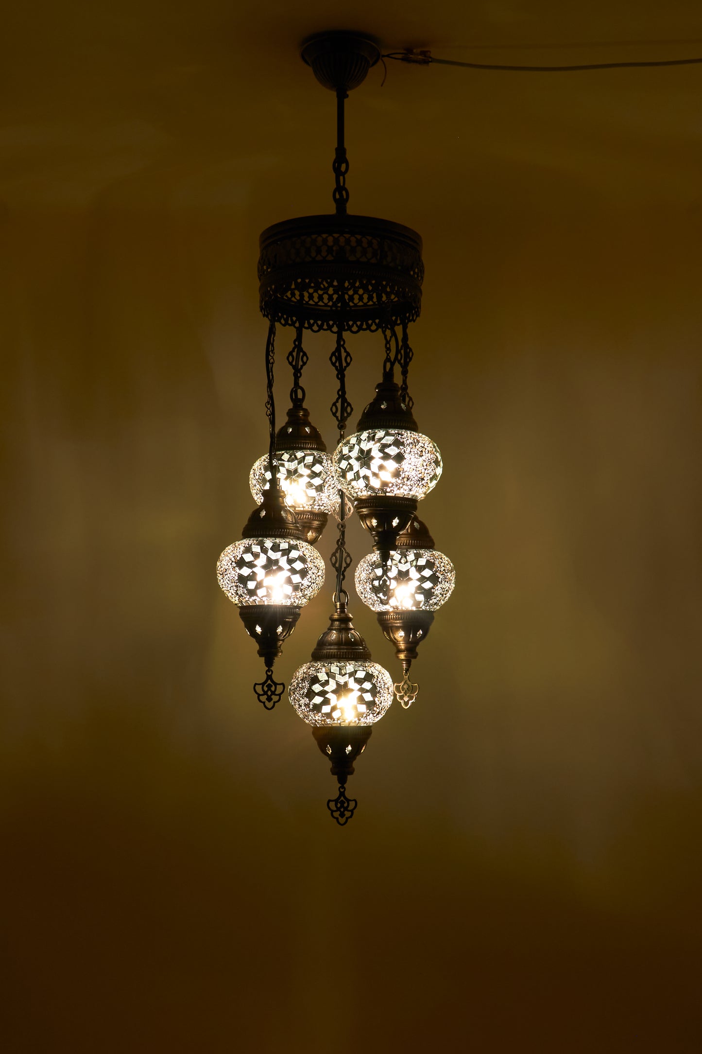 Mosaic Chandelier 5 Balls S – Black Diamond | Cluster