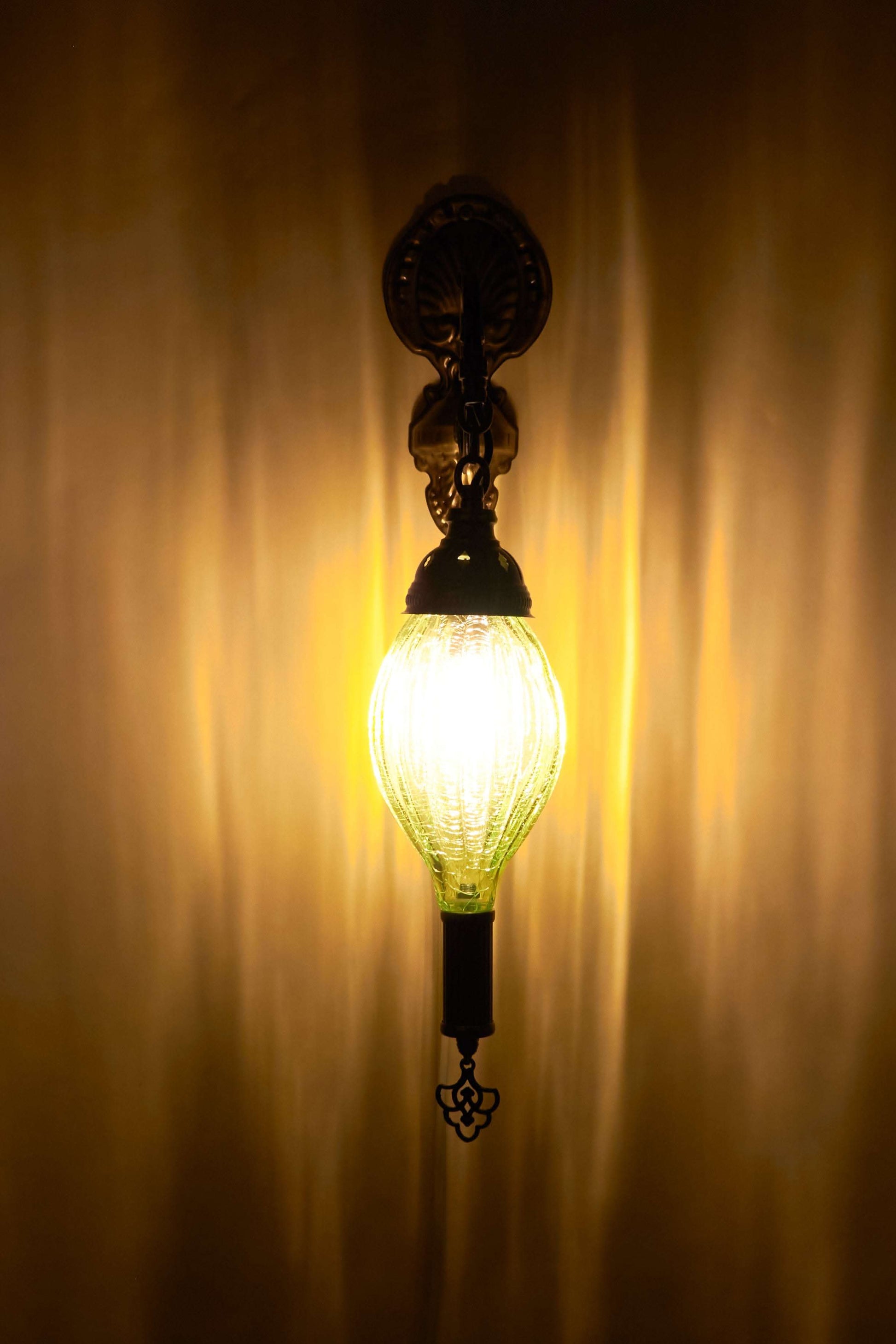 Wandlamp Mondgeblazen – Emerald Glow